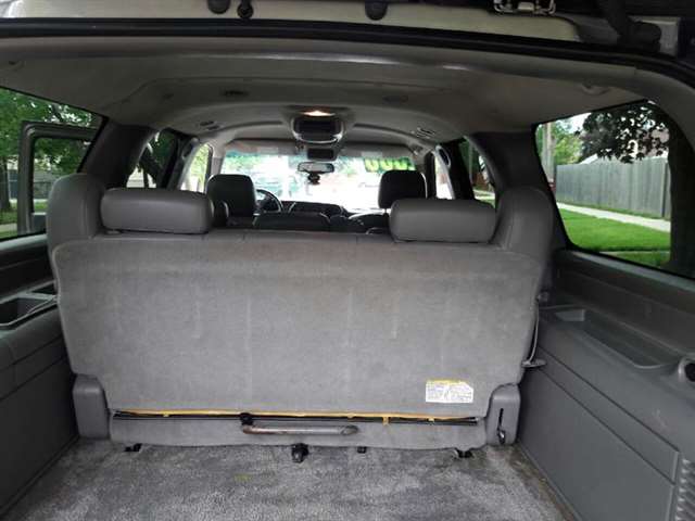 2003 GMC Yukon SLT 4WD 4dr SUV